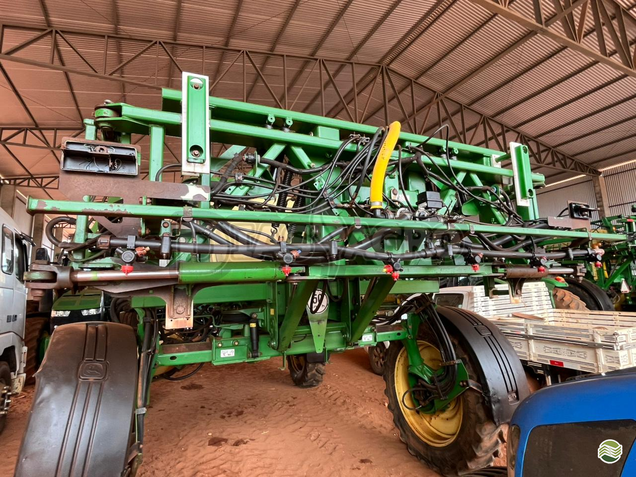 PULVERIZADOR JOHN DEERE JOHN DEERE 4630 Tração 4x4 Dias Agro - Jacto LUCAS DO RIO VERDE MATO GROSSO MT